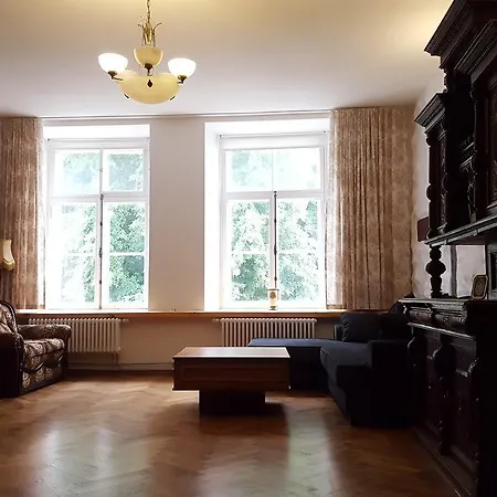 Apartment Aarde